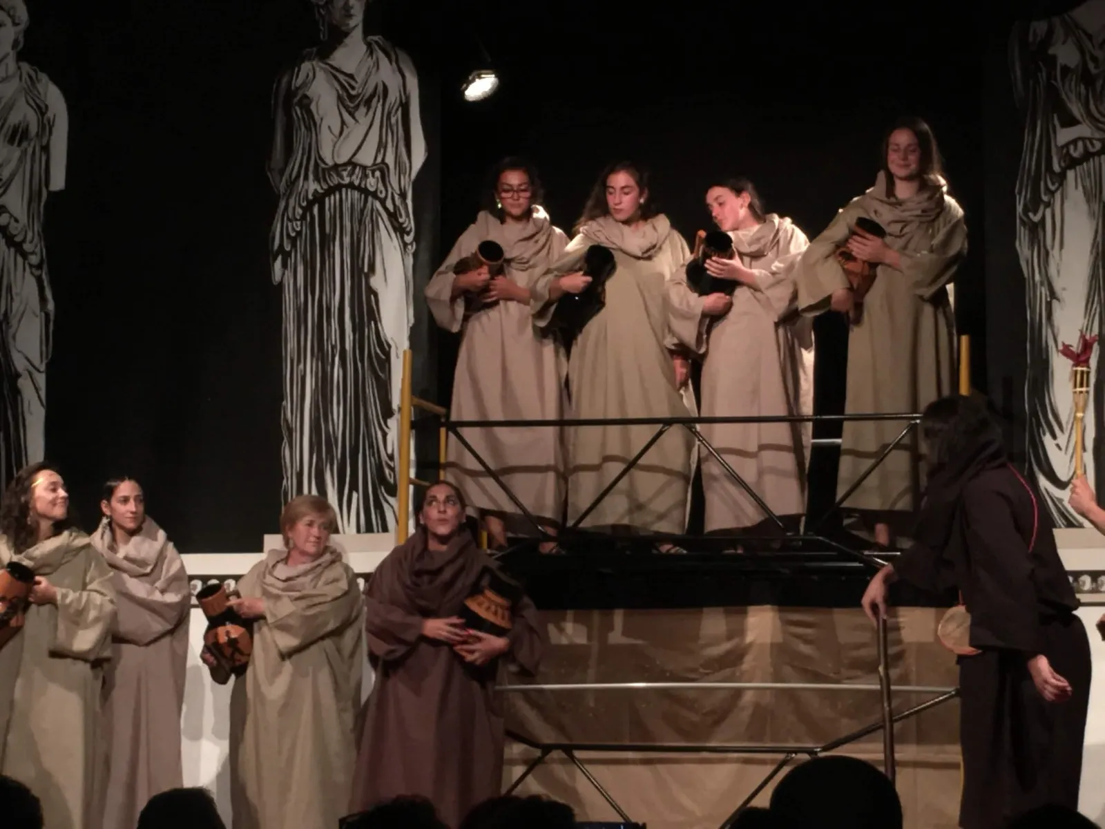 Lisístrata ou a Greve do Sexo — Teatro Fórum Boticas, fotografia de cena 2